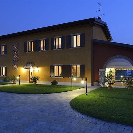 Agriturismo Bacche Di Bosco Верона Экстерьер фото