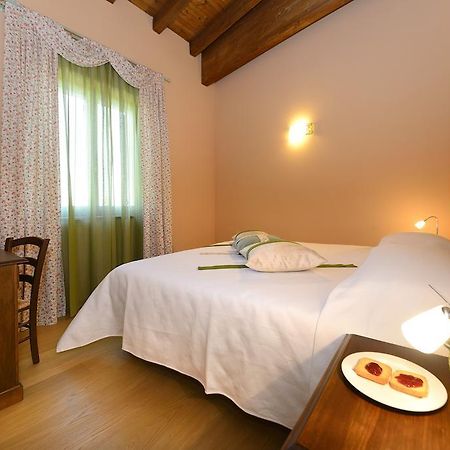 Agriturismo Bacche Di Bosco Верона Экстерьер фото